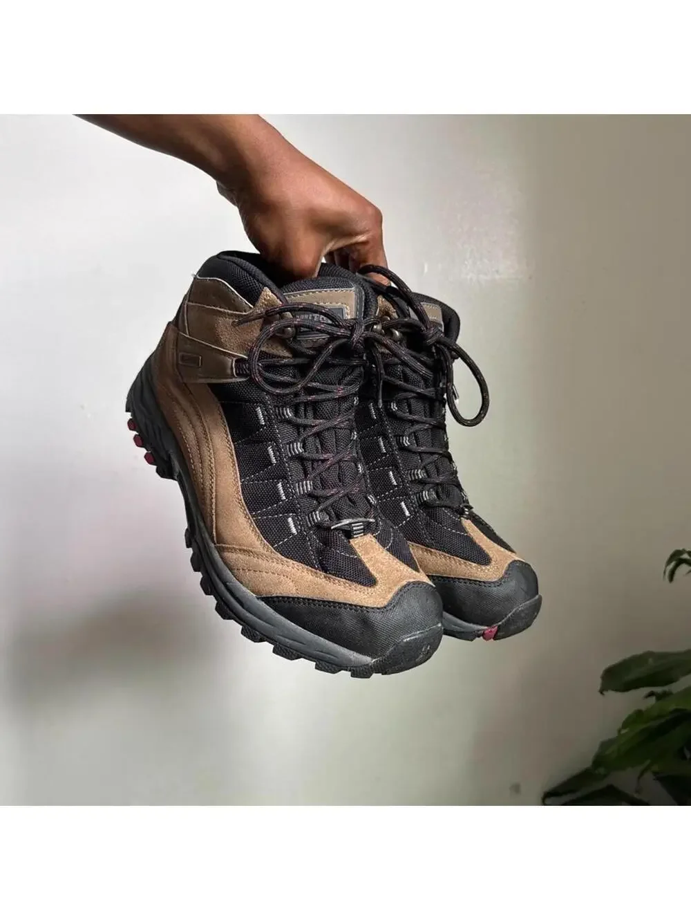 Smith’s American Earth Tone Gorpcore Hiking Boots men’s US 11